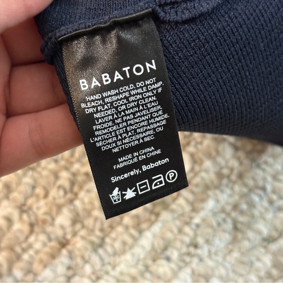 Babaton Aritzia Sculpt Knit Squareneck Cropped Tank Navy Blue S - Picture 4 of 5